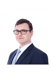 Mateusz Hendzel 170524_0001_m_kolor_square(2).jpg